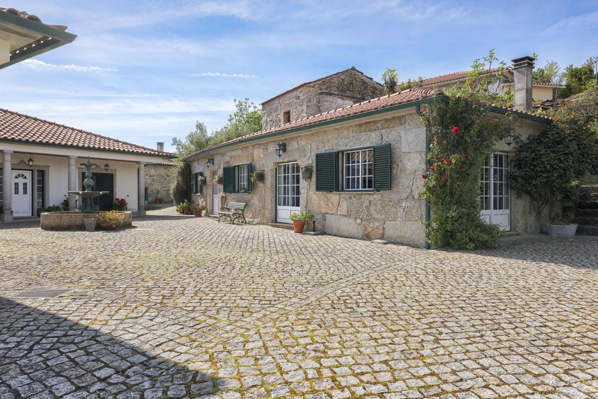 Charming Granite Cottage In Beautiful Surroundings Casal Diz Exterior foto